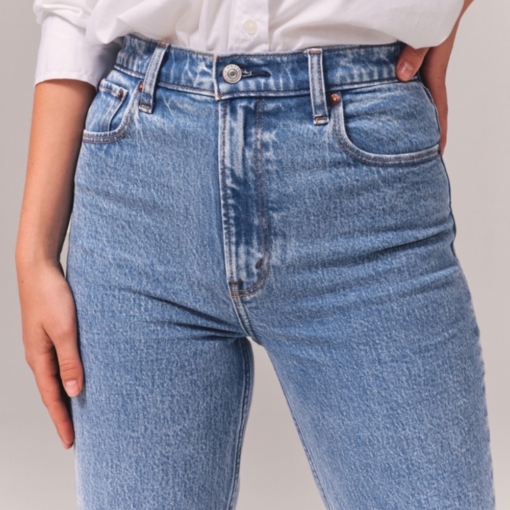 Abercrombie & Fitch the 90’s straight ultra high rise jeans - Picture 2 of 10